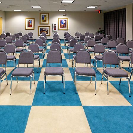 Holiday Inn Express Hotel & Suites San Antonio - Rivercenter Area By Ihg Bagian luar foto