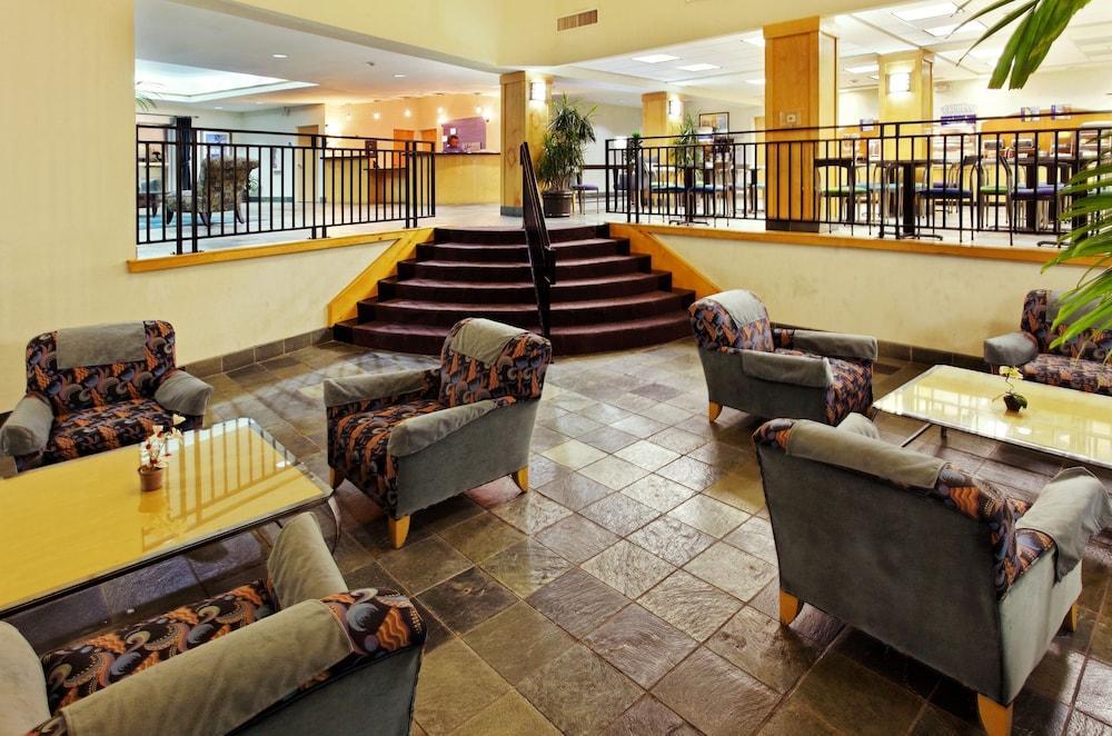 Holiday Inn Express Hotel & Suites San Antonio - Rivercenter Area By Ihg Bagian luar foto