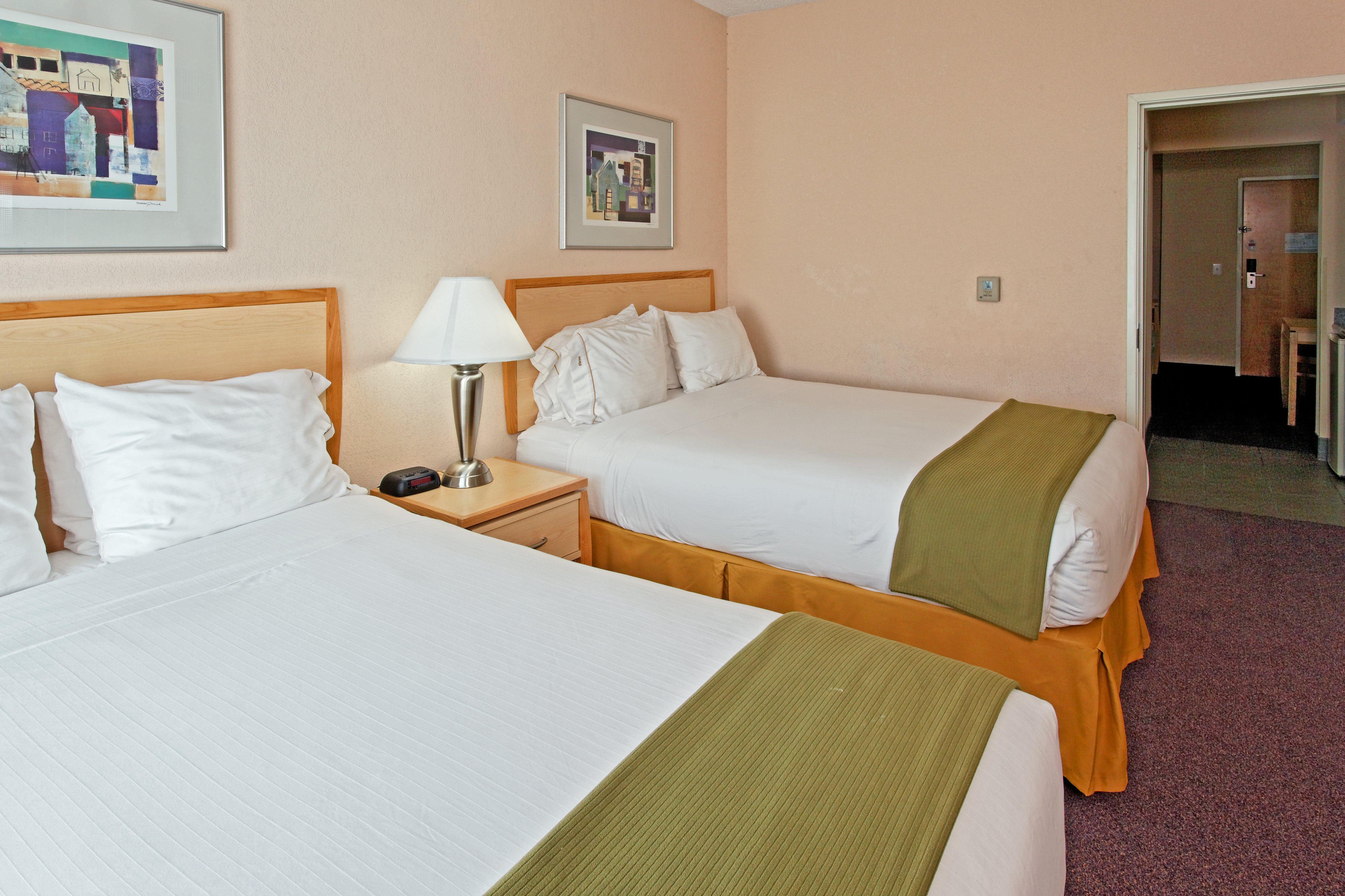 Holiday Inn Express Hotel & Suites San Antonio - Rivercenter Area By Ihg Bagian luar foto